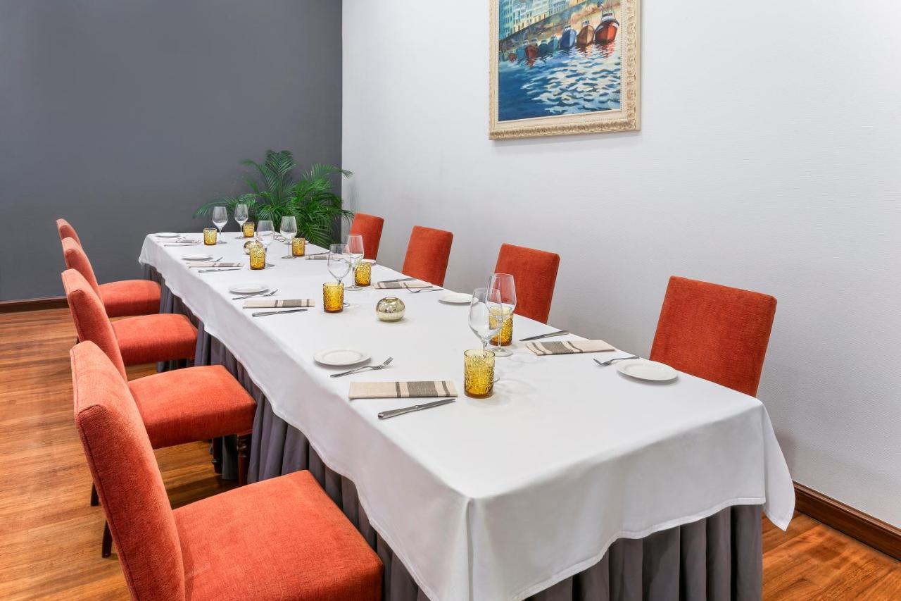 Hotel Melia Maria Pita La Coruña Esterno foto