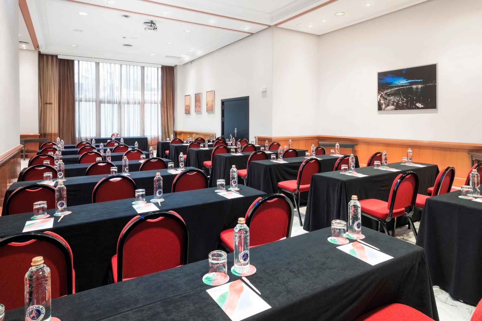 Hotel Melia Maria Pita La Coruña Esterno foto